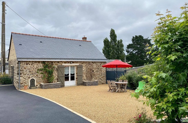 Charming Renovated Barn with Private Terrace near Ancenis - Quiet, Family-Friendly Location