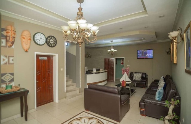 Charming Retreat and Free Breakfast