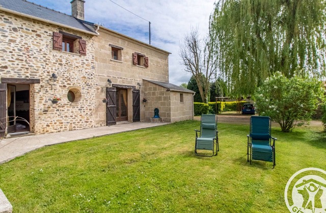 Charming retreat in Saint-Georges near Doué-en-Anjou