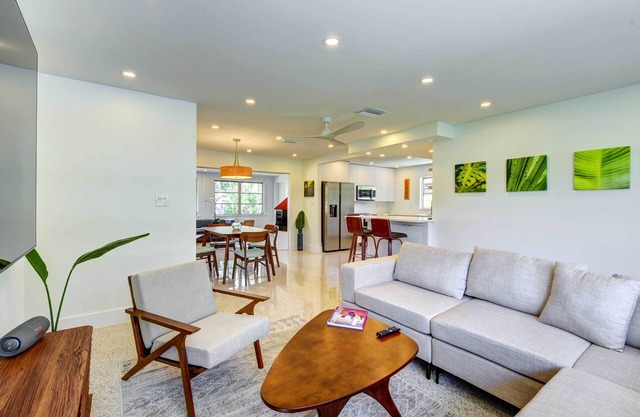 Charming Sarasota Vacation Home Near Downtown