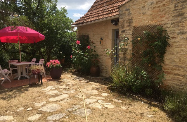 Charming simplicity and a shared pool are the hallmarks of Esther's home.