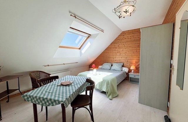 Charming studette*calm*terrace*parking*.