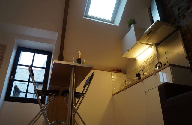 Charming studio, feet in the water