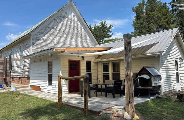 Charming studio “Parsonage” behind an old country church