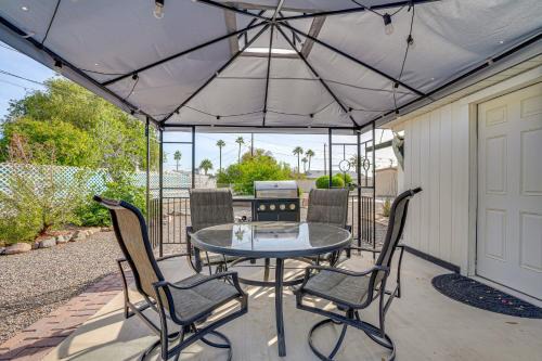 Charming Sun City Getaway Near Golf and Casinos!