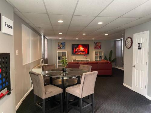 Charming Urban Retreat - Near UC, Med Centers, OTR