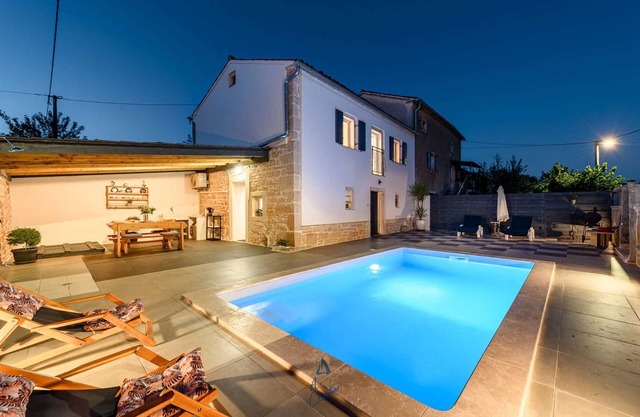 Charming Villa Casa E&J with Private Pool for up to 4 Guests