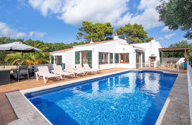 Charming Villa with Pool near Beach & Binibeca Vell