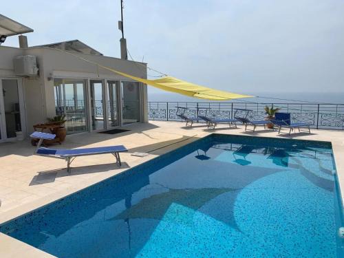 Charming Villa with Pool, Sea View in Zagora