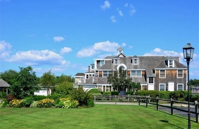 Charming Waterfront Retreat Overlooking Kennebunkport.