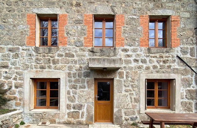 Chateau / Country House