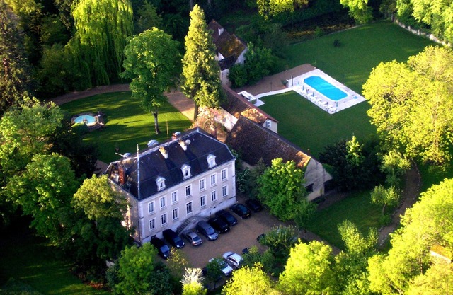 Chateau de Challanges