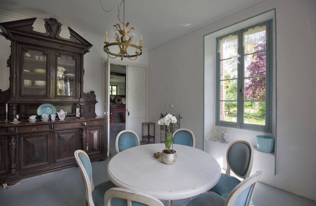 Château Lestéou's romantic suite with salon and view of the Pyrenees mountain range