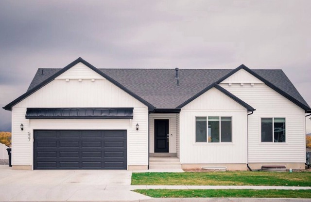 Cheerful home in quiet neighborhood