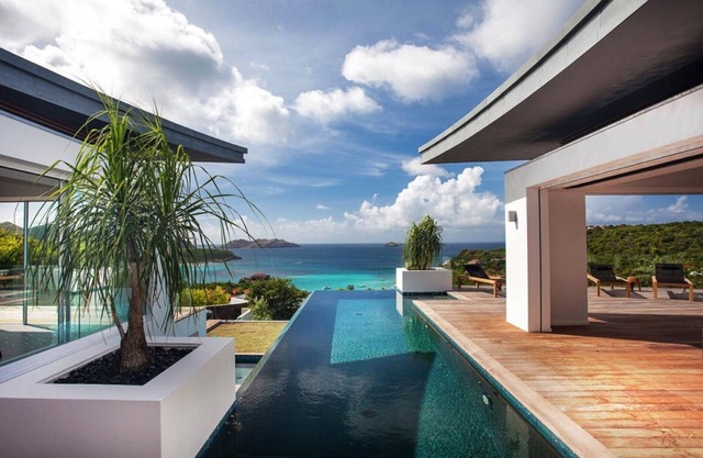 Chef included by Fantasia Villas: Villa Wings