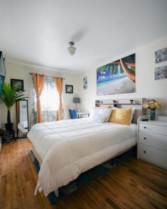 Chekells Cozy stay close to everything Free WIFI