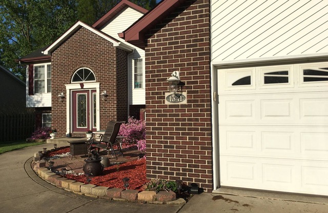 Chesterton “Golf View Estate” Midwest Great Lake Beaches & Trails Of The Dunes!