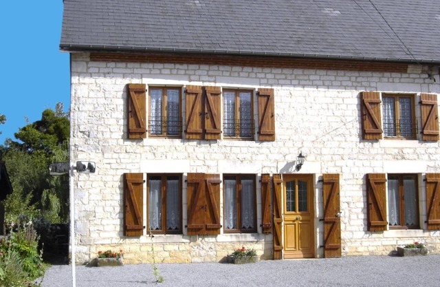 CHEZ CLÉMENTINE - ANTHENY