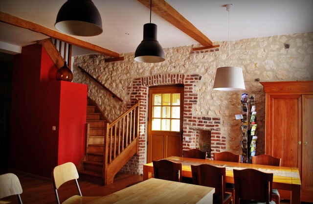 Chez Fifine, accommodation in Artois - Mont Saint Eloi