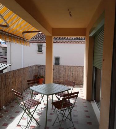 Chez Jo, Bages 66, Appartement 2 chambres avec terrasse