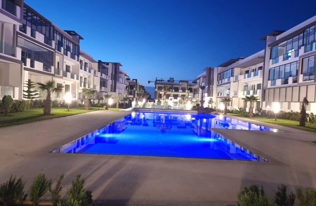 Chic 2-bedroom apartment with fitness room, WiFi in charming Tamaris