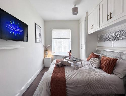 Chic Charming Classic 3bed W Ensuite - Pontypridd