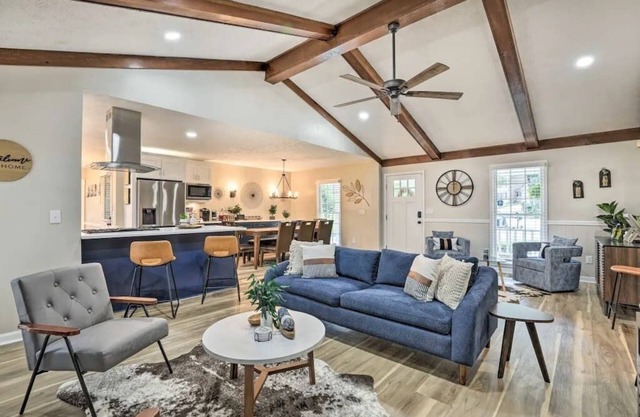 Chic Lilburn Getaway w/Media Room + Fire Pit