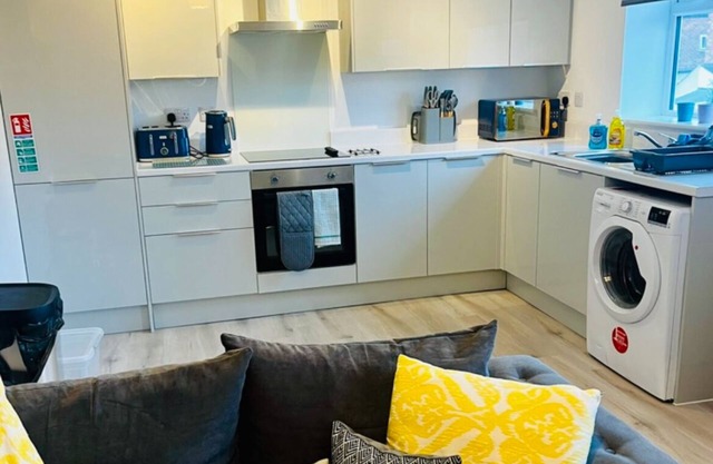 Chic Newly Built Apartment - Nottingham