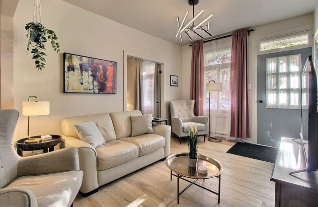 Chic renovated apartment with parking