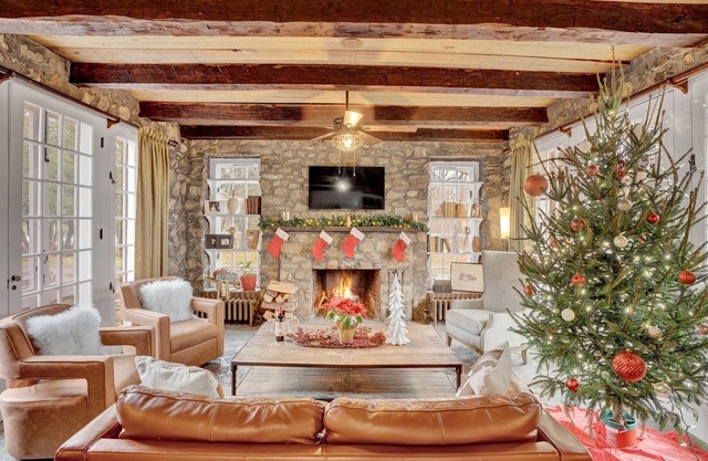 Chimney Hill Estate Inn