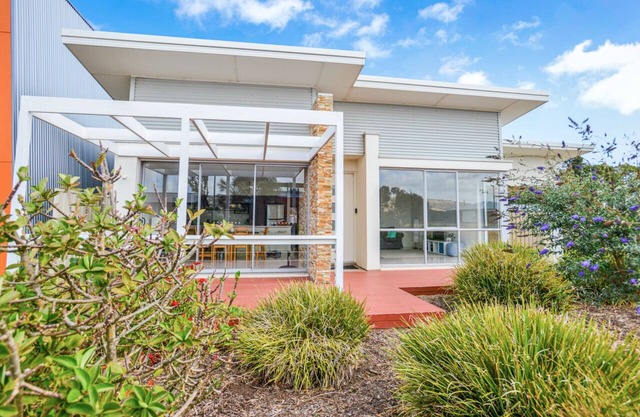 Chiton Rocks Beach House