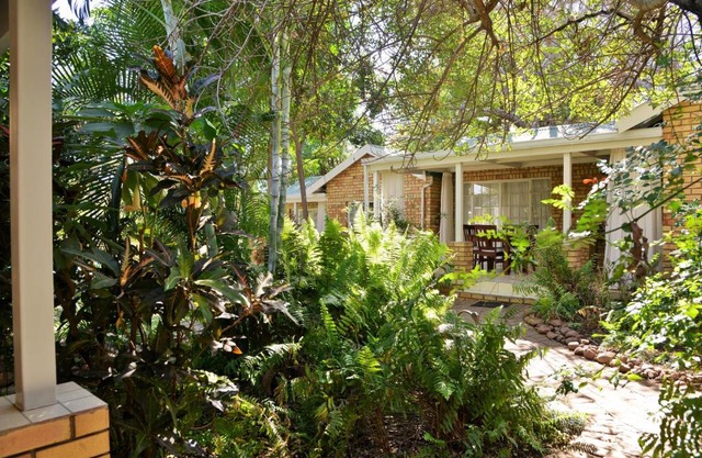 Chobe River Cottages
