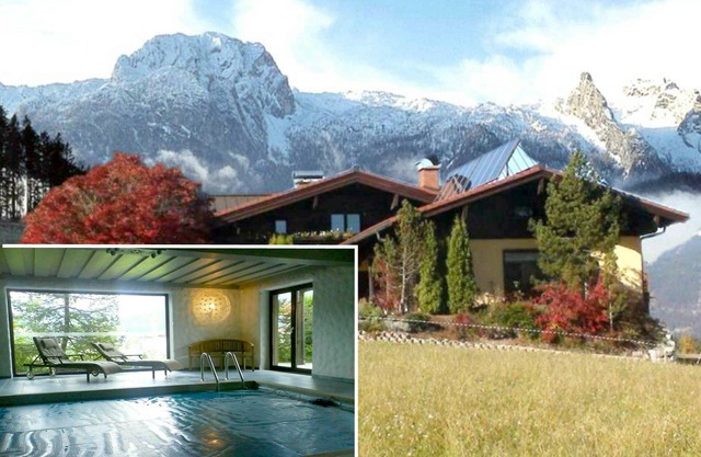 Choose 2 or 3 Bedrooms/Families of up to 6 or 8 persons (+ babies under 2yrs)