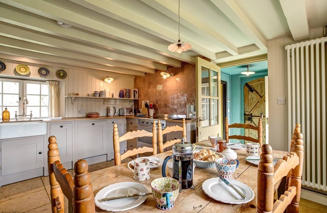 Church End Cottage | Cotswolds Holiday Let | 3 Beds & Sleeps 6