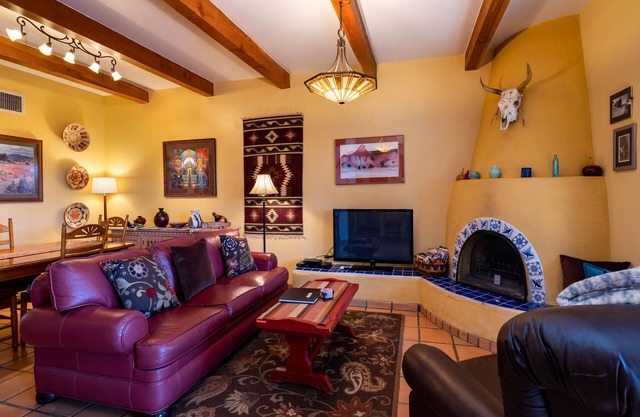 Cielo Grande 113 | Cozy Patio + Only 2 mi to Santa Fe Plaza!