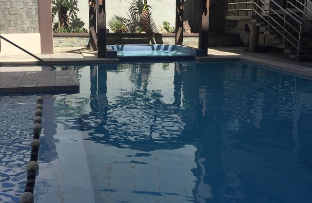 Circle Inn - Iloilo City Center