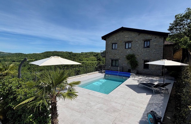 Ciriella STELLA - comfortable and modern holiday home with saltwater pool