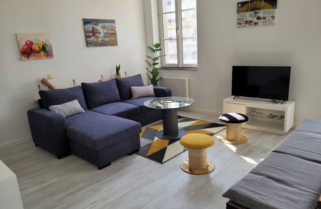 City center apartment with 200 m2 of land