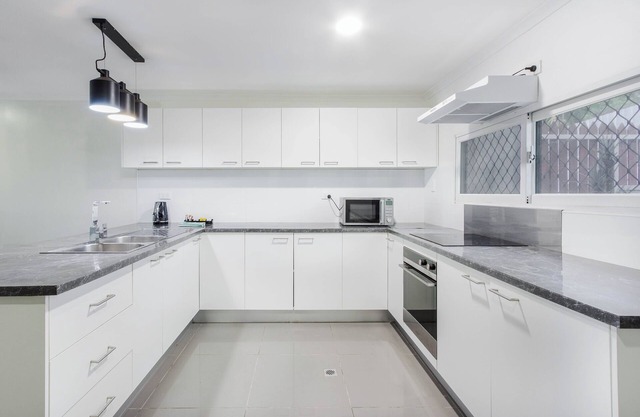 Citi Serviced Apartments - Gaba Place