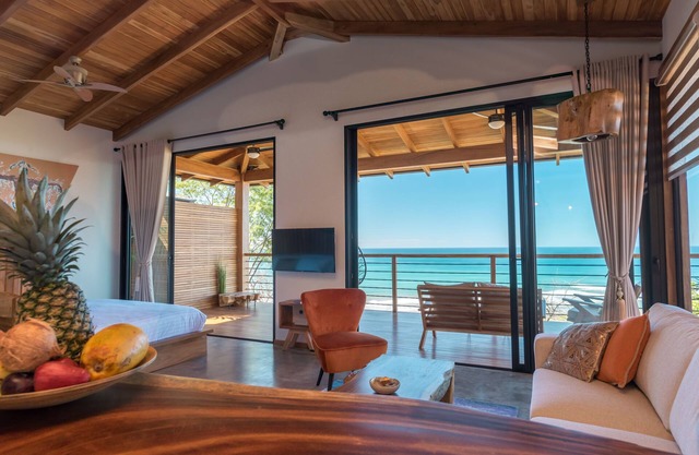"Citrine" Studio Villa Ocean View