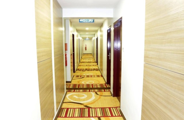 City Garden Hotel