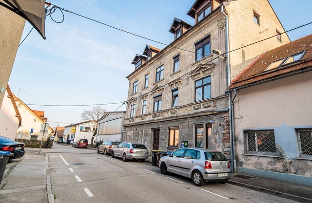 City Modern and Vibrant Apartments Ljubljana - Classic One Bedroom Apartment