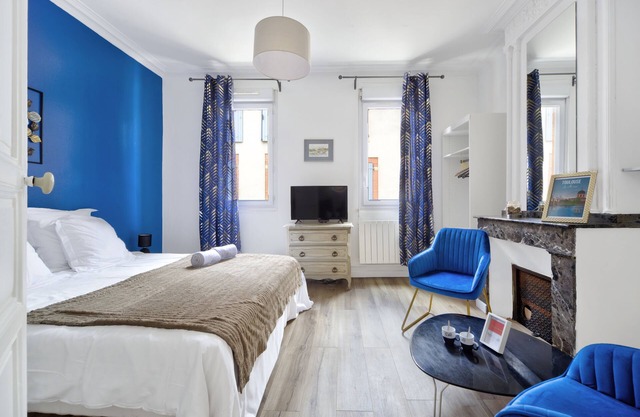 City Rosa Pastel/All comforts/WiFi/24/24 access