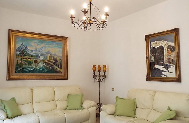 Classic Stunning 3 Bedroom Apartment in Montepulciano with Air Conditioning,