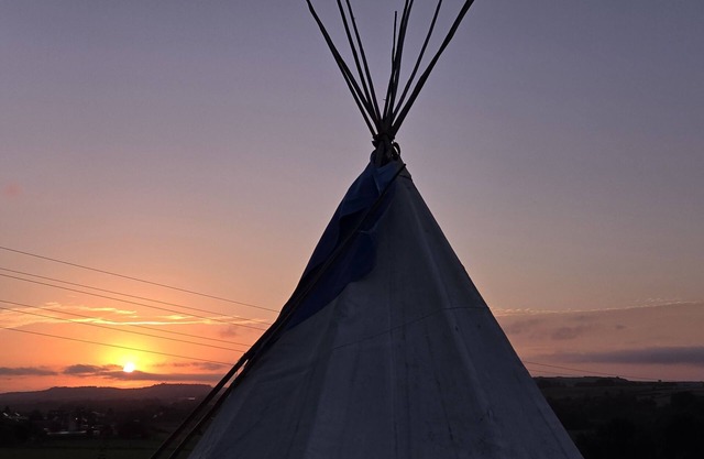 Classic Tipi with county view