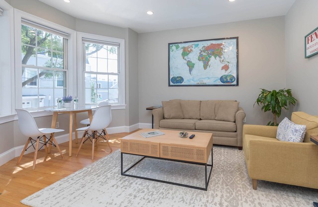 Clean and convenient w/patio! Walk to Boston highlights!