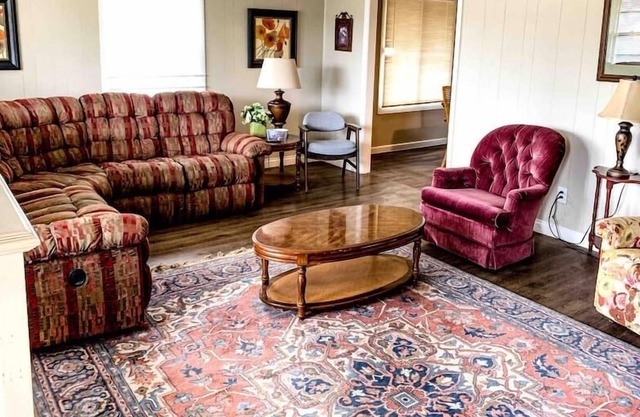 ★Clean&Comfy★3BR/1.5BA Home★EZ access to CNTRL LBK