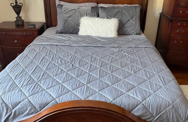 Clean Safe Comfortable Housing - Cozy Efficiency