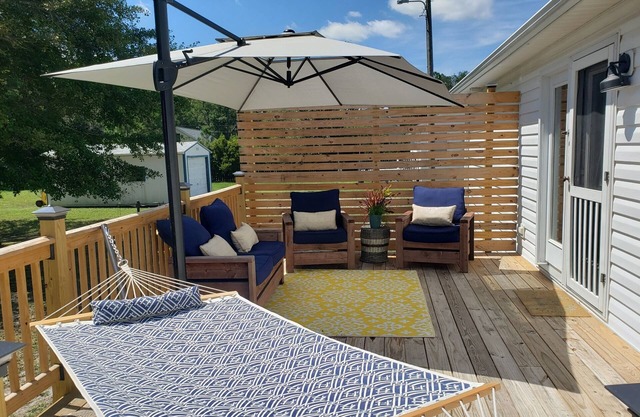 Cleanest place to lay your head-Relax and Recharge @ The Break-Away!