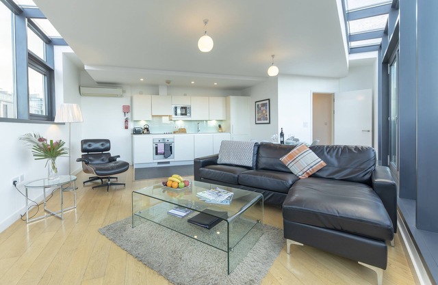 Cleyro Serviced Apartments-Finzels Reach